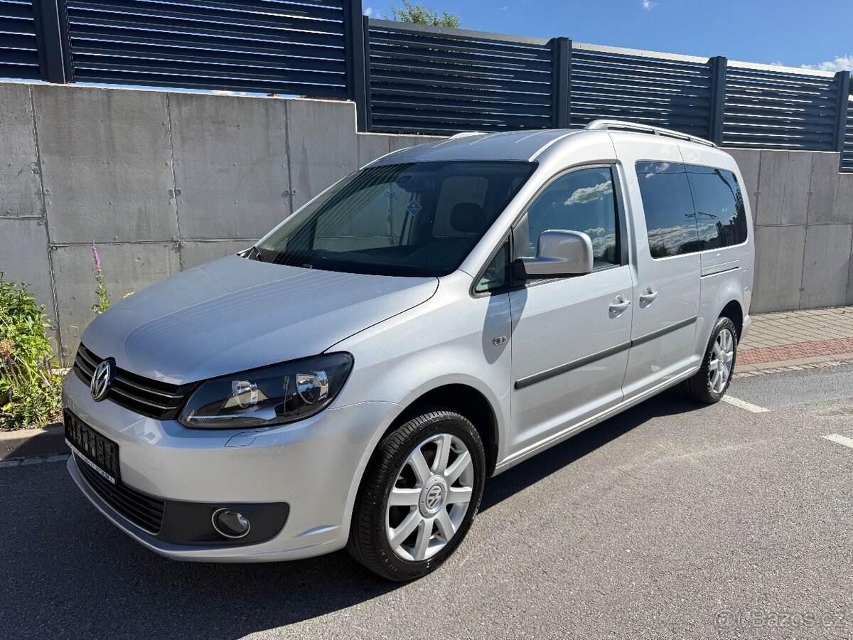 VW Caddy maxi 7 míst